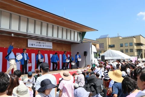 多くの来場者でにぎわう<br>八幡平ふれあいまつり２０２４